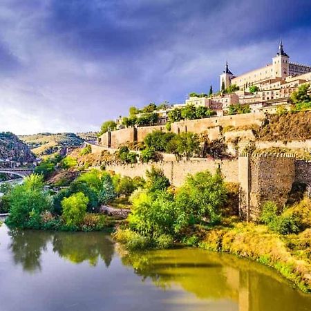 Toledo Ciudad De Las Tres Culturas , Un Lugar Para Disfrutar Todas Las Familias Con Sus Hijos " Desayuno Incluido" Villamiel de Toledo Exterior photo